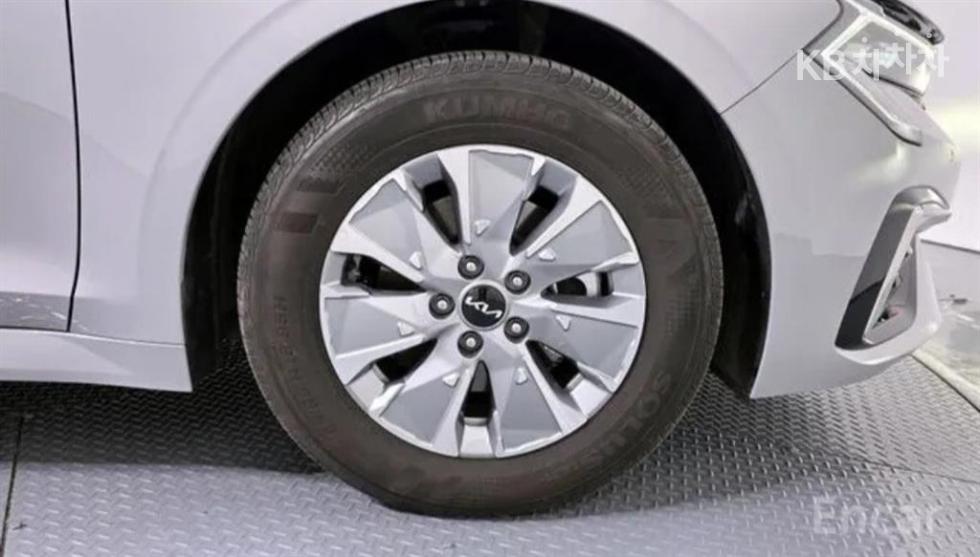 2025 - kia k5
