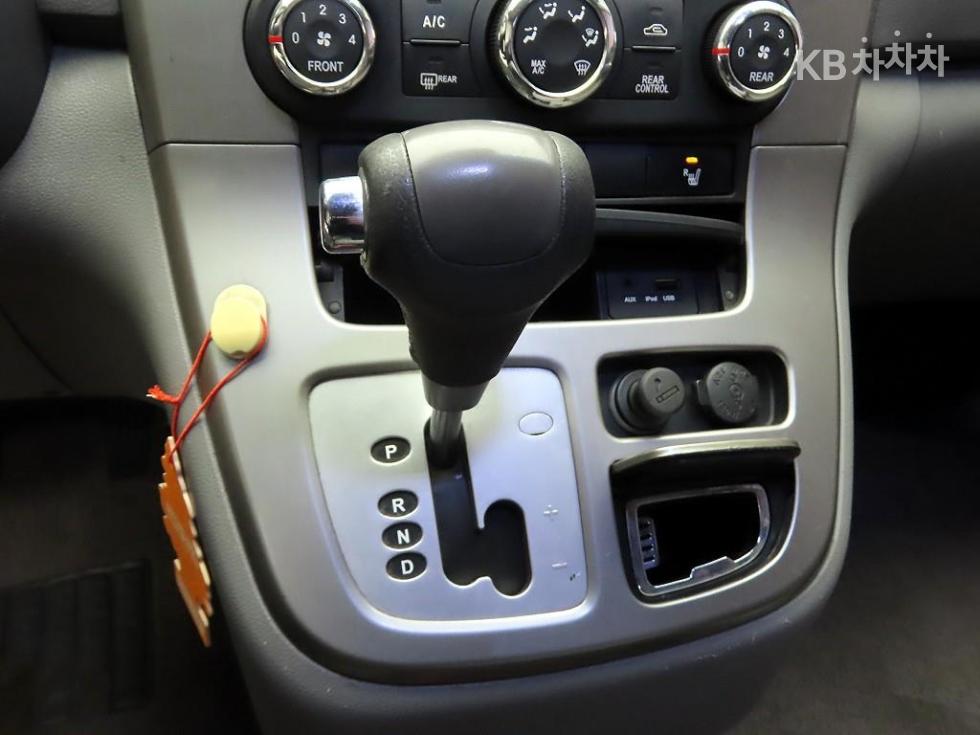 2014 - kia carnival