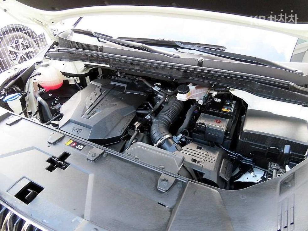 2023 - kia carnival