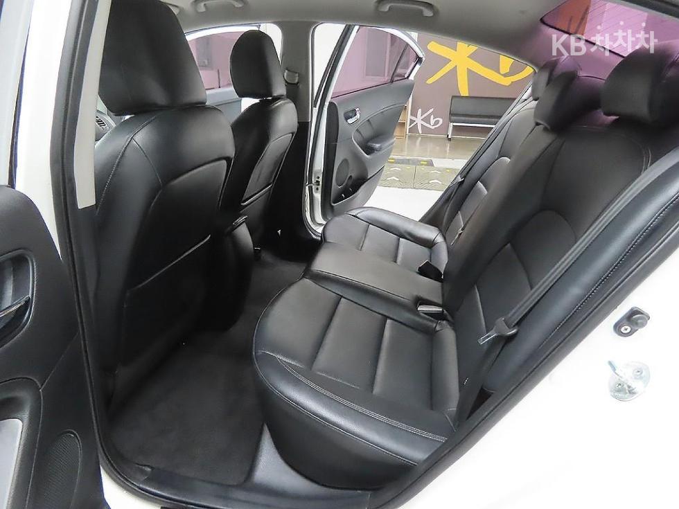 2013 - kia k3