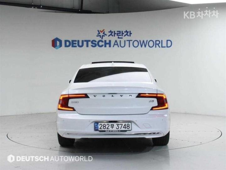 Volvo S90 B5 Inscription 5