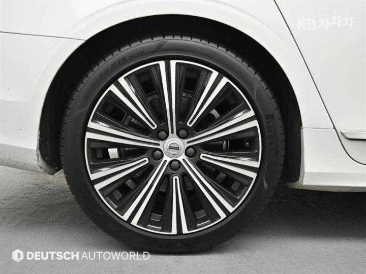 Volvo S90 B5 Inscription 6