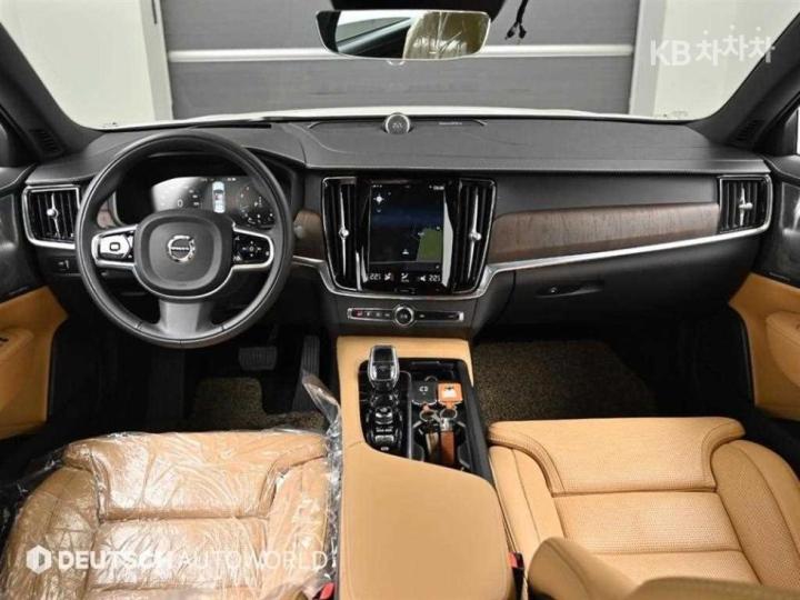 Volvo S90 B5 Inscription 8