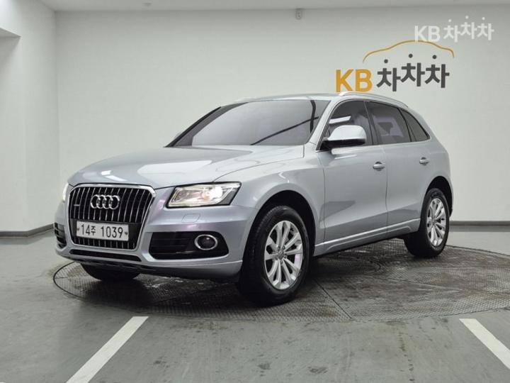 Audi Q5 35 TDI Quattro Dynamic 8R 2