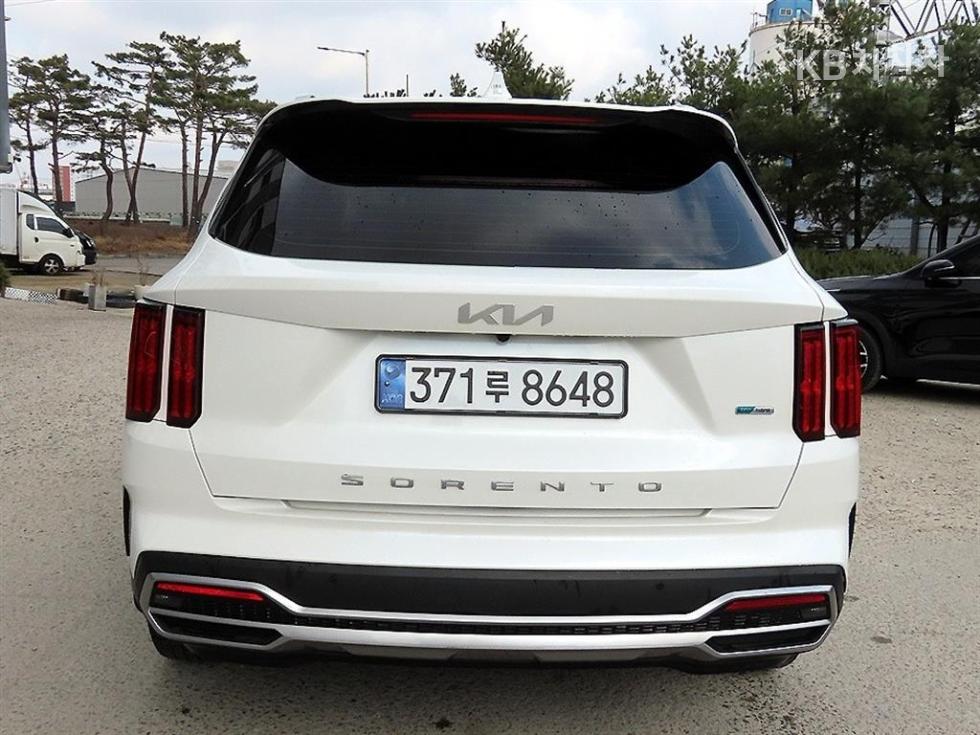2022 - kia sorento