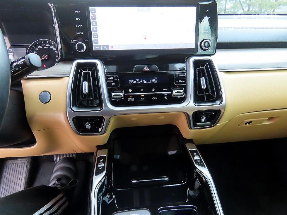 2022 - kia sorento