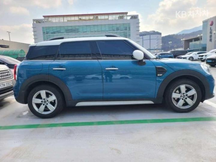 Mini Countryman F60 1.5 Cooper HighTrim 5