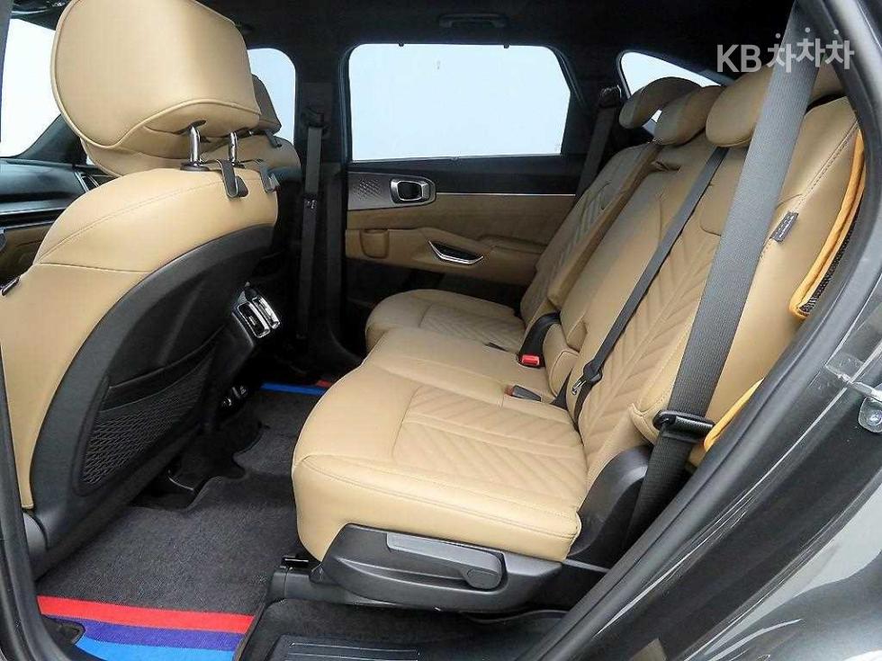2025 - kia sorento