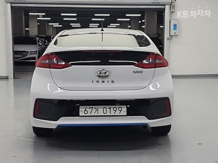 Hyundai IONIQ N+ 4