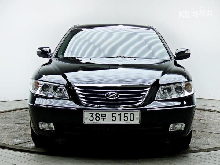 Hyundai Grandeur New Luxury Q270 Deluxe