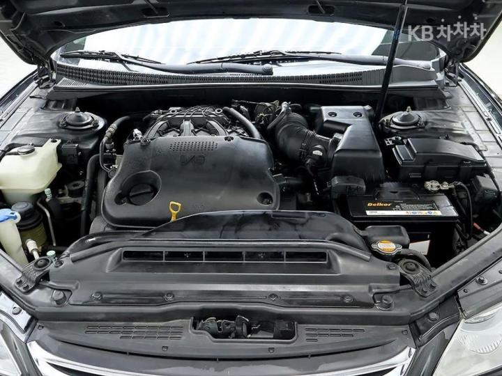 Hyundai Grandeur New Luxury Q270 Deluxe 8