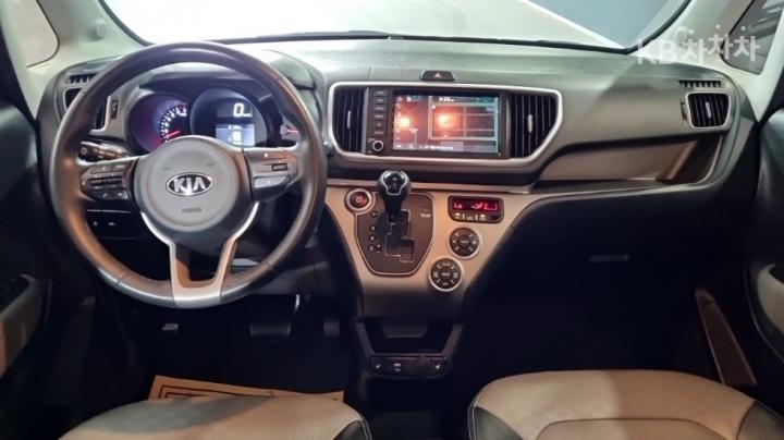 Kia Ray 1.0 Gasoline Prestige 6