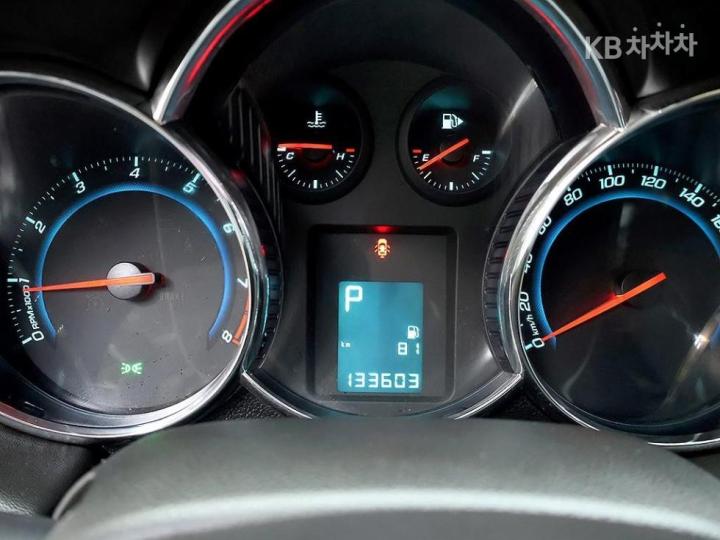 Chevrolet Cruze 1.8 LTZ+ Base Type 7