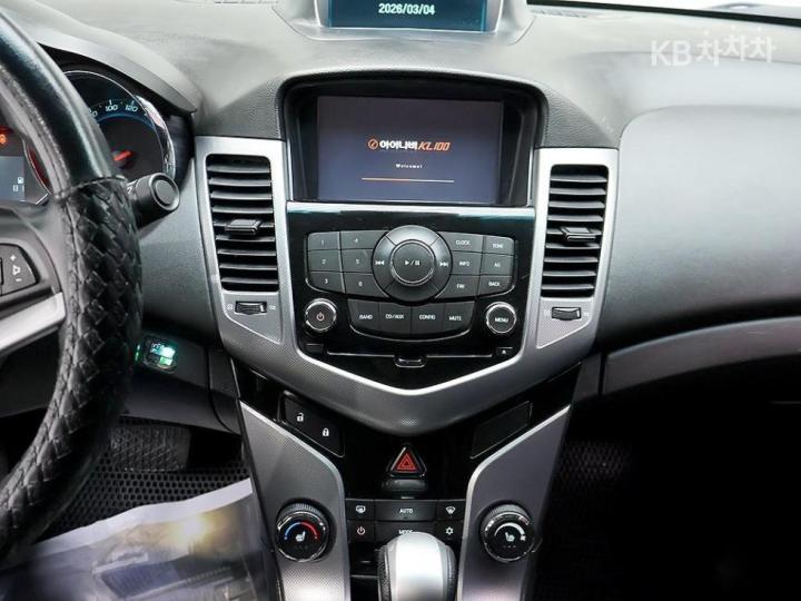 Chevrolet Cruze 1.8 LTZ+ Base Type 10