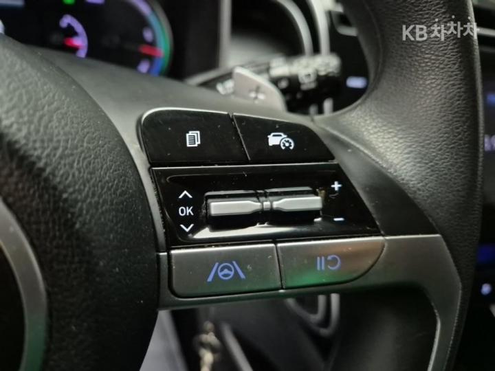 Hyundai Tucson The Hybrid NX4 1.6T HEV Modern 8