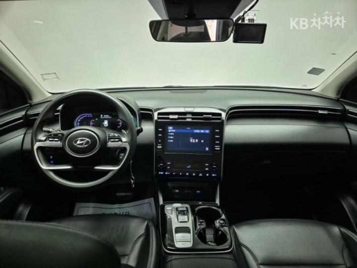 Hyundai Tucson The Hybrid NX4 1.6T HEV Modern 9
