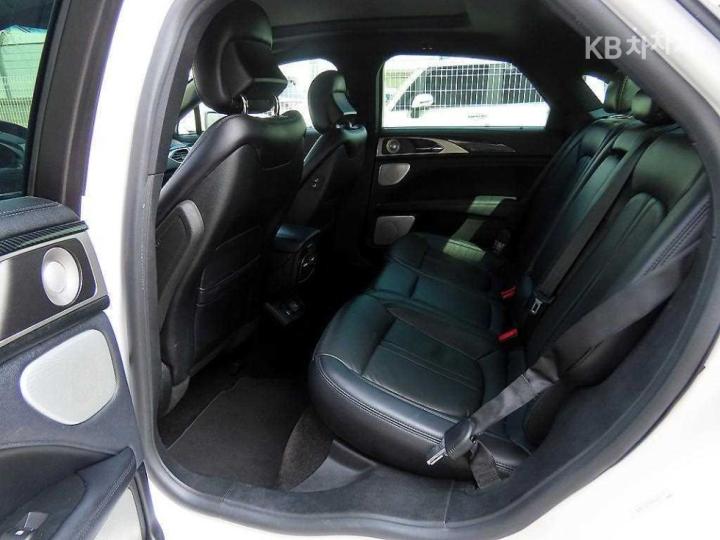 Lincoln MKZ New 2.0L GTDI Reserve 300A AWD 7