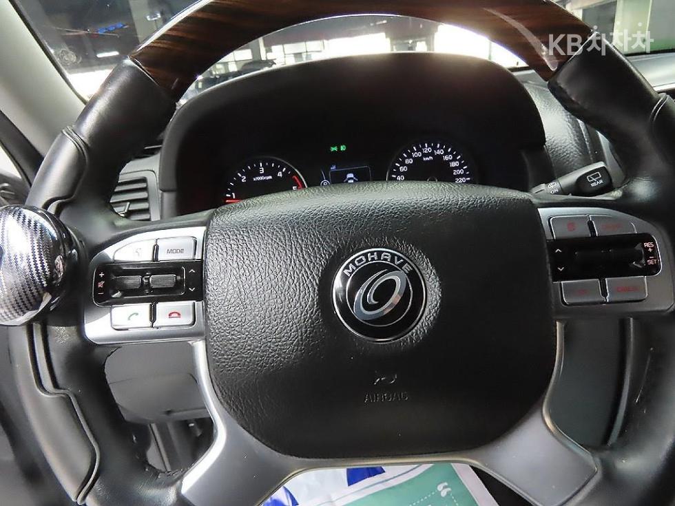 2019 - kia mohave