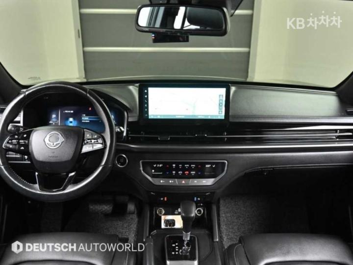 KG Mobility (Ssangyong) Rexton Sport Khan 2.2 4WD Prestige 8