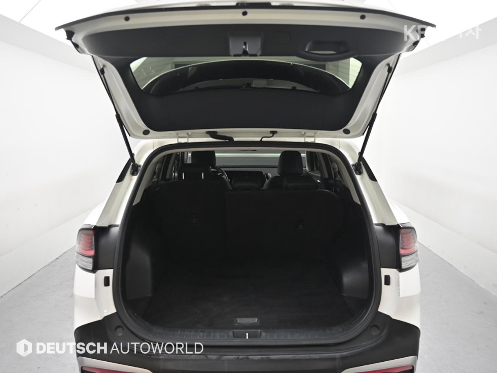 2022 - kia sportage