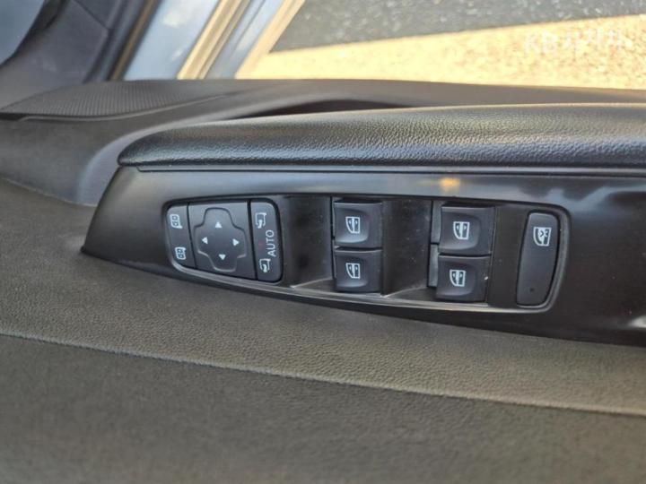 Renault SM6 2.0 LPe SE 10