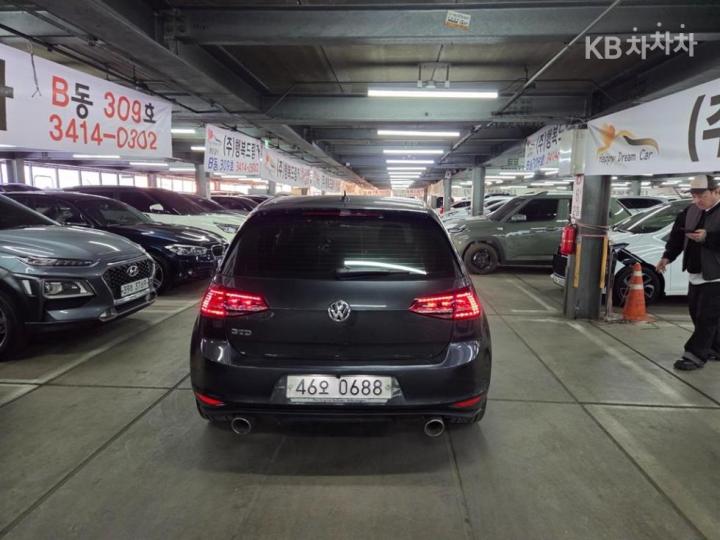 Volkswagen Golf 2.0 GTD MK7 Extreme 5