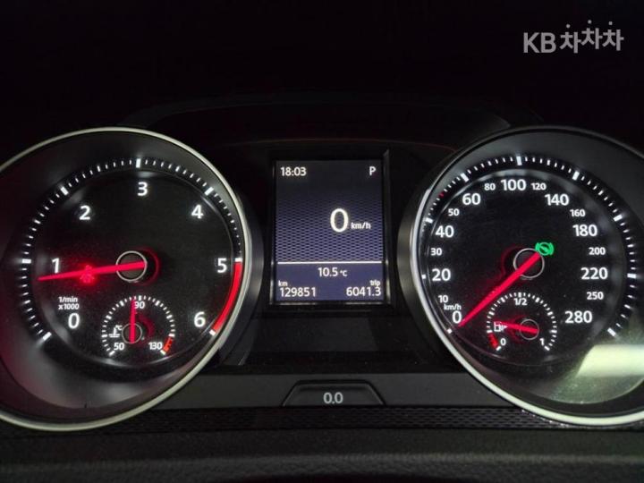 Volkswagen Golf 2.0 GTD MK7 Extreme 8