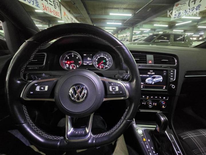 Volkswagen Golf 2.0 GTD MK7 Extreme 9