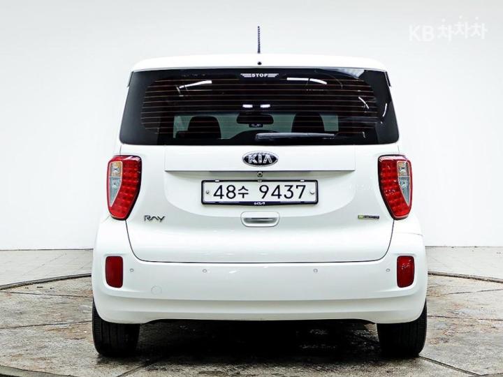 Kia Ray 1.0 Bi-Fuel Prestige 4