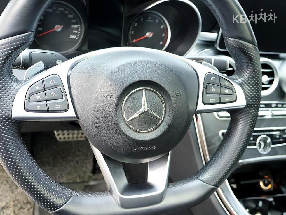 2017 - mercedes-benz c-class