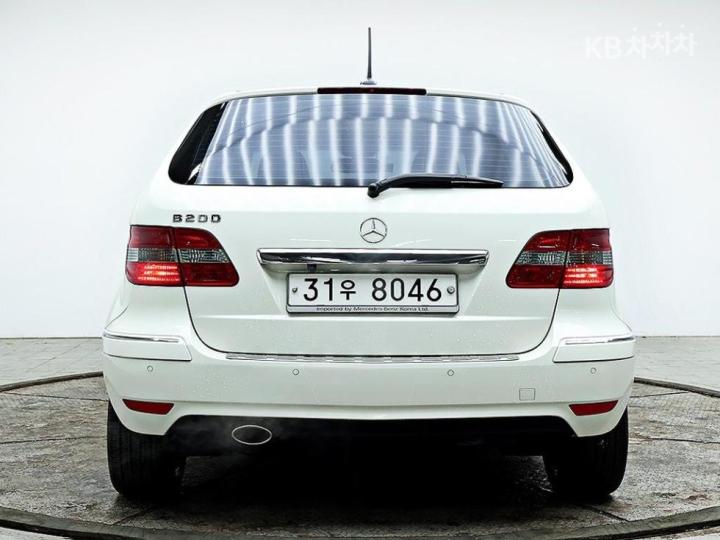 Mercedes-Benz B-Class B200 4