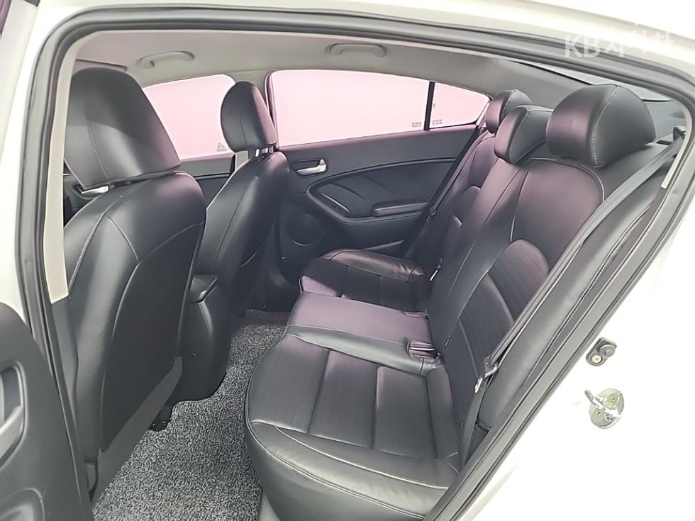 2016 - kia k3