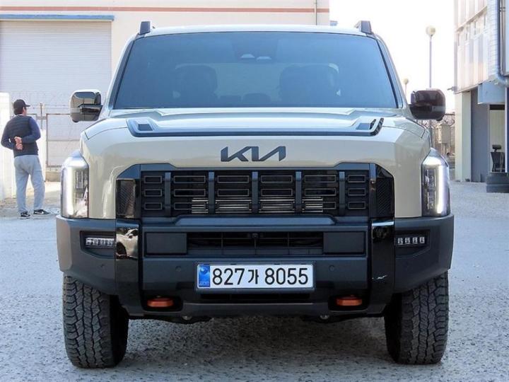 Kia Tasman G2.5 T-GDI 4WD X-Pro