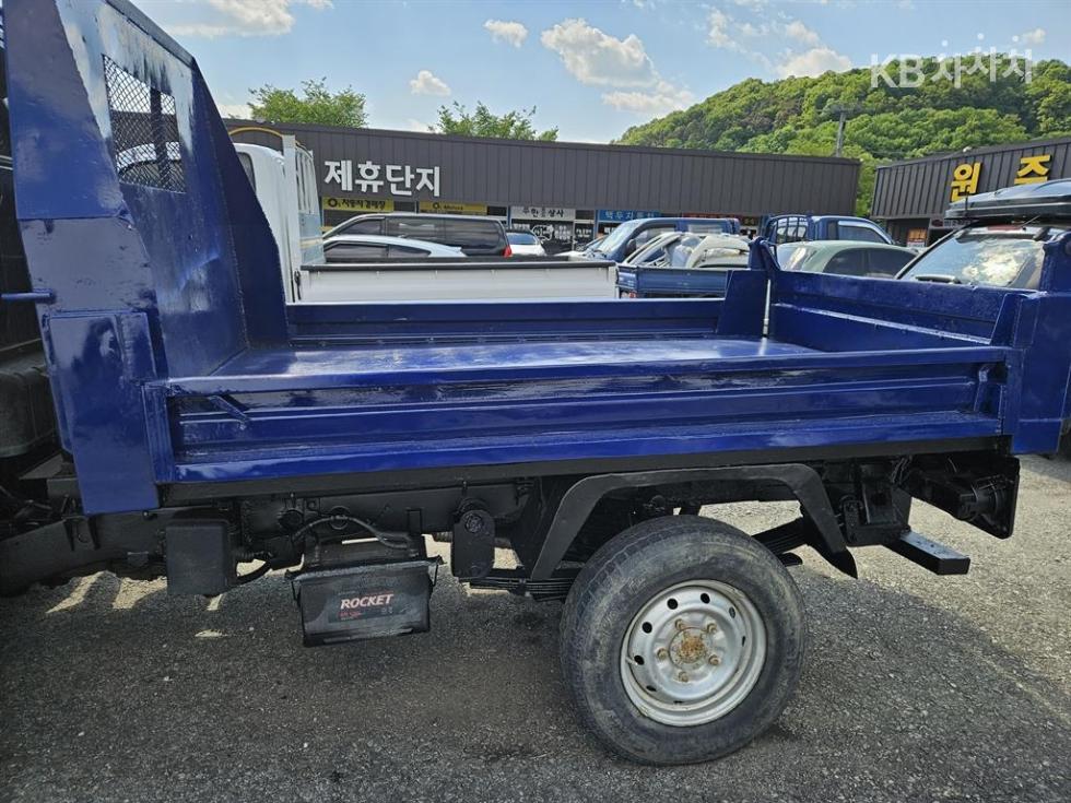 2006 - kia bongo iii