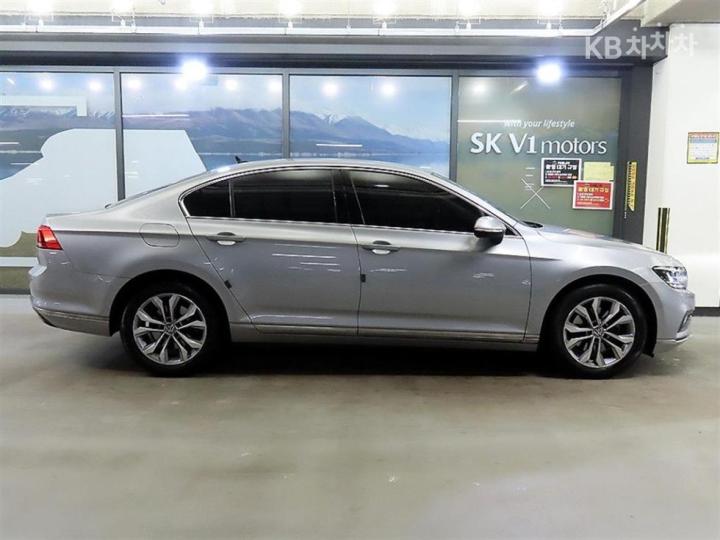 Volkswagen Passat GT 2.0 TDI Premium B8 4
