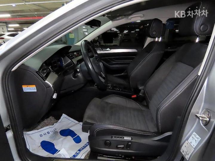 Volkswagen Passat GT 2.0 TDI Premium B8 7