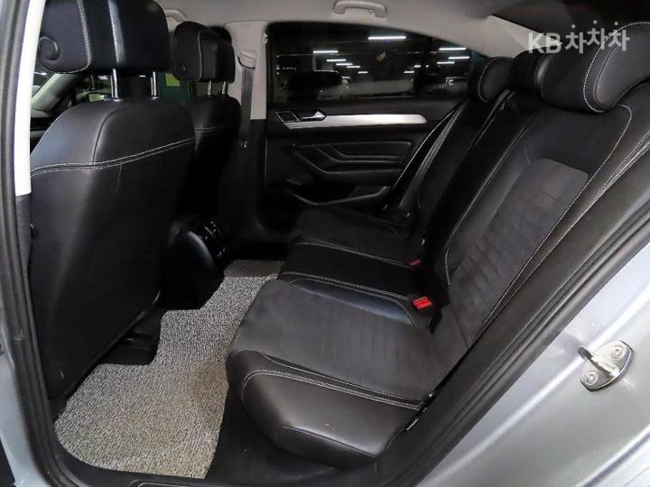 Volkswagen Passat GT 2.0 TDI Premium B8 8