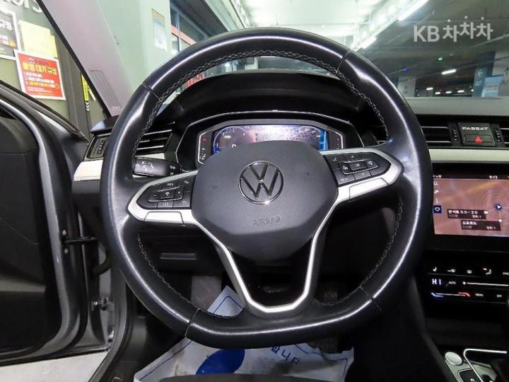 Volkswagen Passat GT 2.0 TDI Premium B8 9