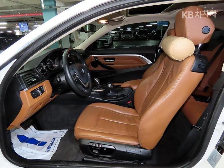 BMW 4 Series F32 420d Coupe Luxury F32 7