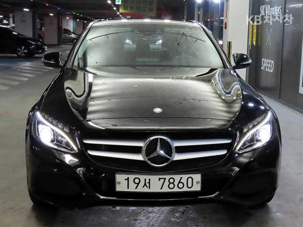 2014 Mercedes-Benz C photo