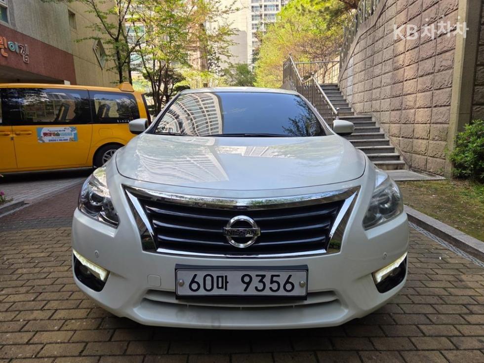 2014 - nissan altima