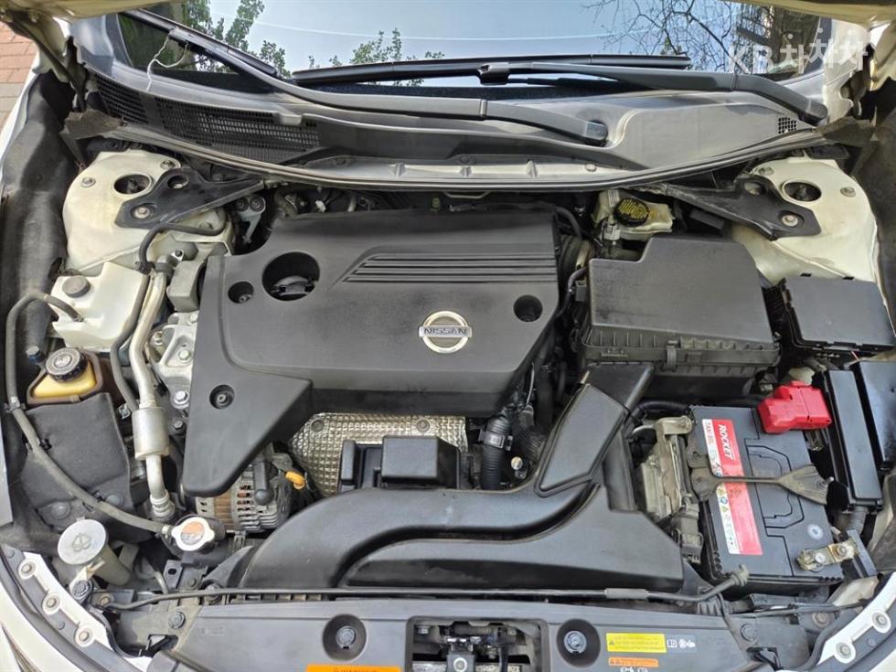 2014 - nissan altima