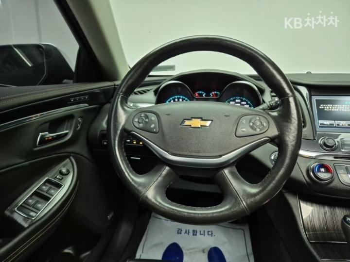 Chevrolet Impala 2.5 LTZ 7