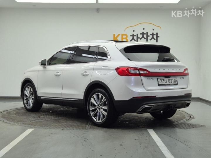 Lincoln MKX 2.7 AWD Base Type 4