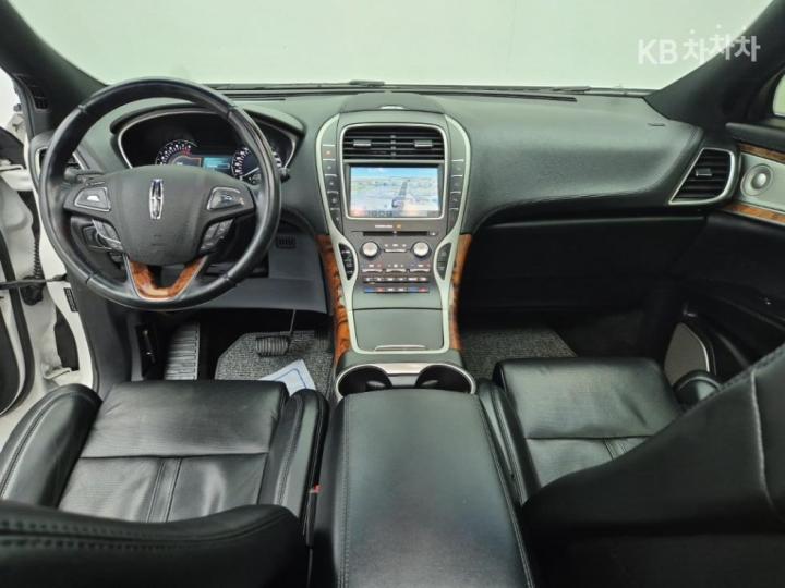 Lincoln MKX 2.7 AWD Base Type 6