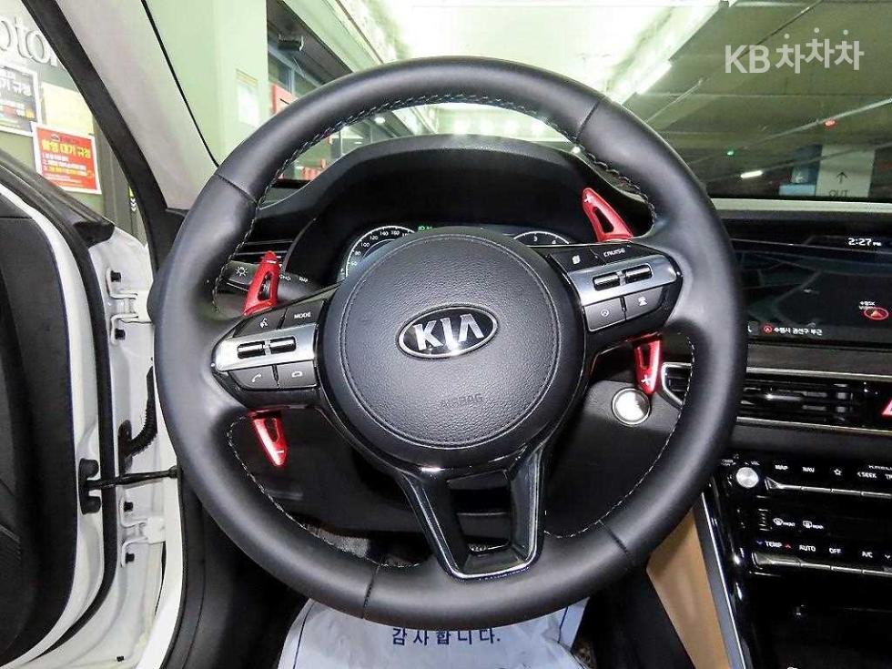 2020 - kia k7