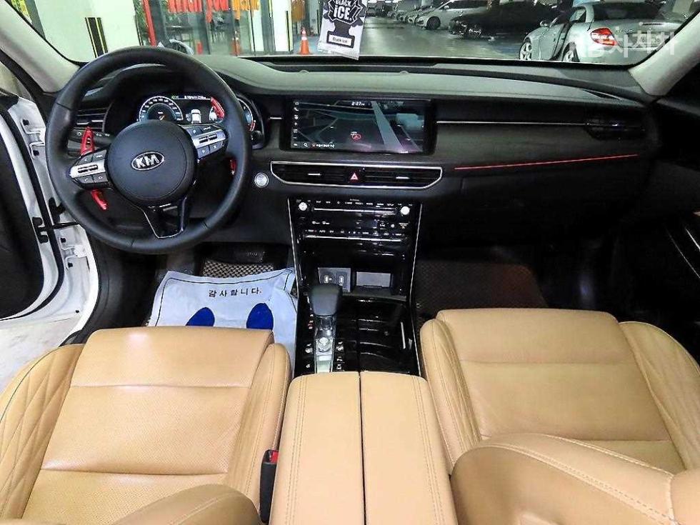 2020 - kia k7