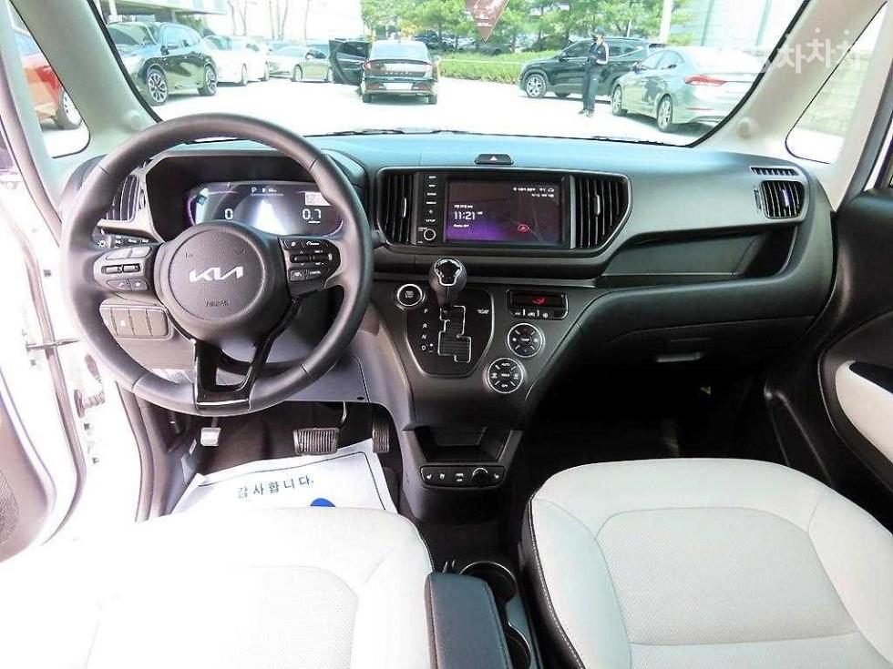 2024 - kia kia