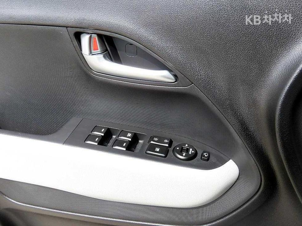 2024 - kia kia