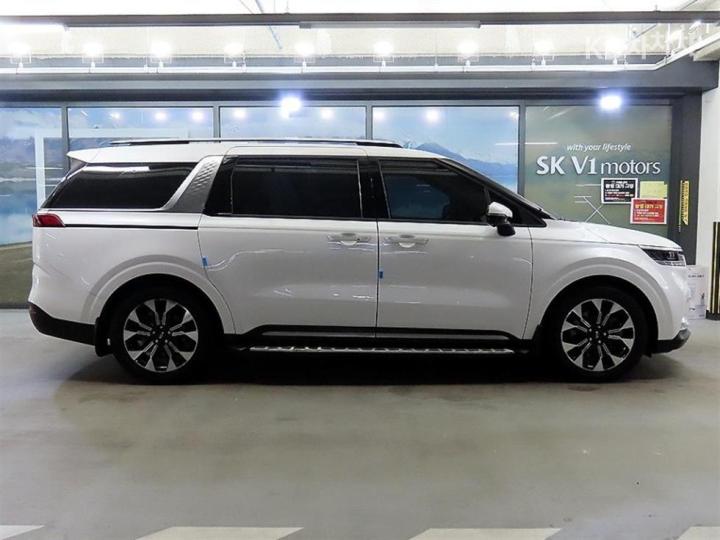Kia Carnival D2.2 Signature 4
